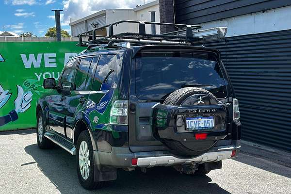 2007 Mitsubishi Pajero Exceed NS