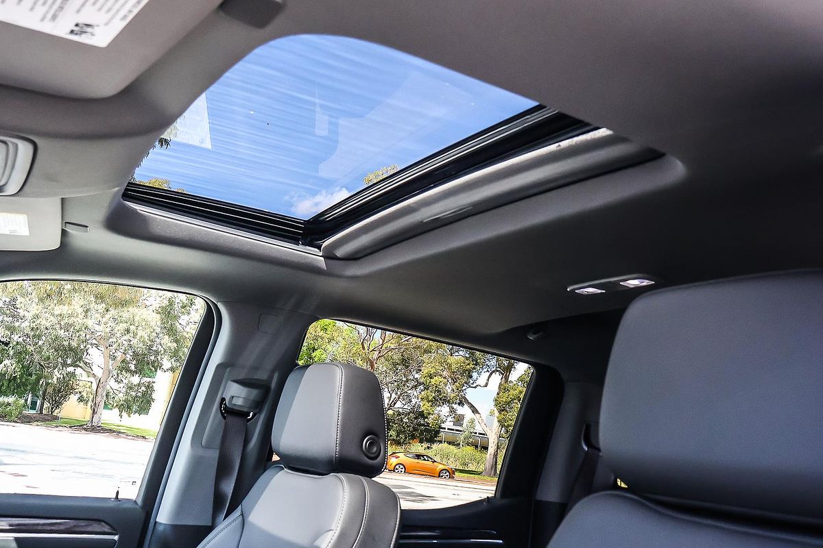 2025 Chevrolet Silverado 1500 LTZ Premium W/Tech Pack T1 4X4