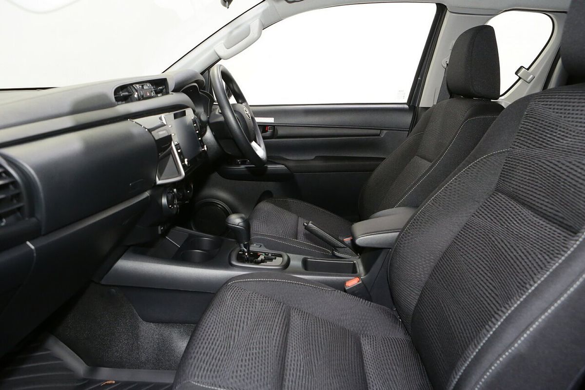 2025 Toyota Hilux SR Hi-Rider GUN136R Rear Wheel Drive