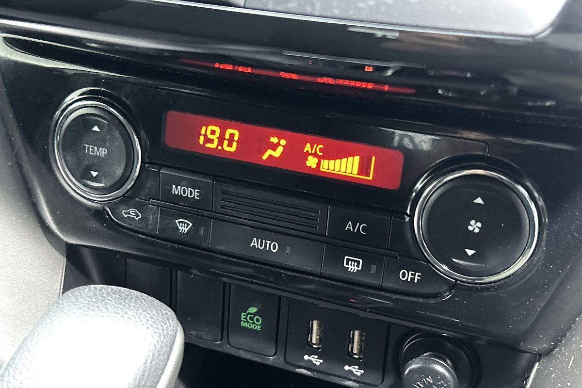 2024 Mitsubishi Eclipse Cross LS YB