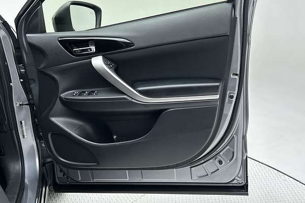 2024 Mitsubishi Eclipse Cross LS YB