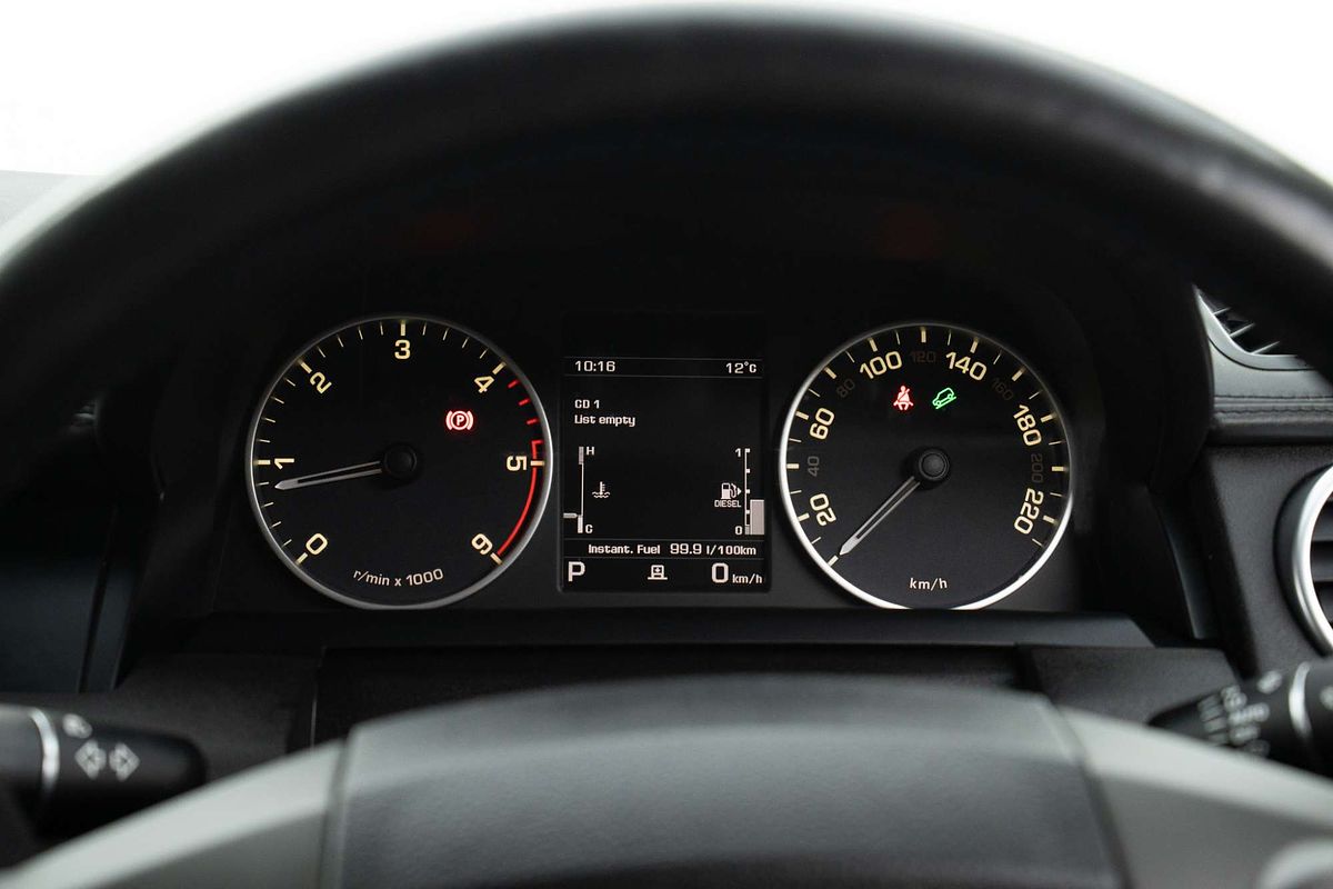 2015 Land Rover Discovery SDV6 HSE Series 4