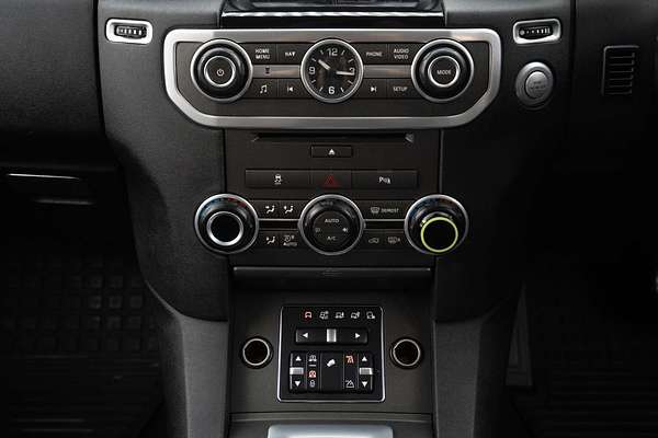 2015 Land Rover Discovery SDV6 HSE Series 4