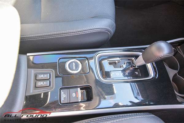 2016 Mitsubishi Outlander Exceed ZK