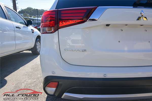 2016 Mitsubishi Outlander Exceed ZK