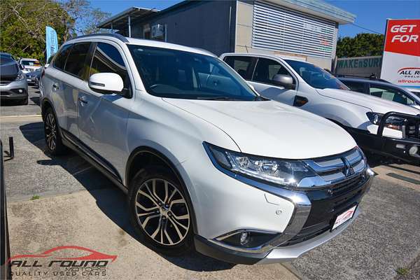 2016 Mitsubishi Outlander Exceed ZK