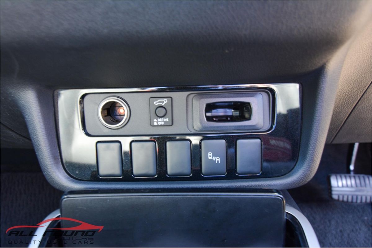 2016 Mitsubishi Outlander Exceed ZK