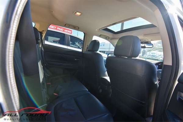 2016 Mitsubishi Outlander Exceed ZK