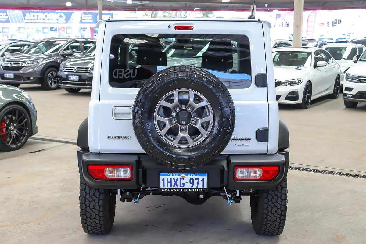 2023 Suzuki Jimny GLX GJ