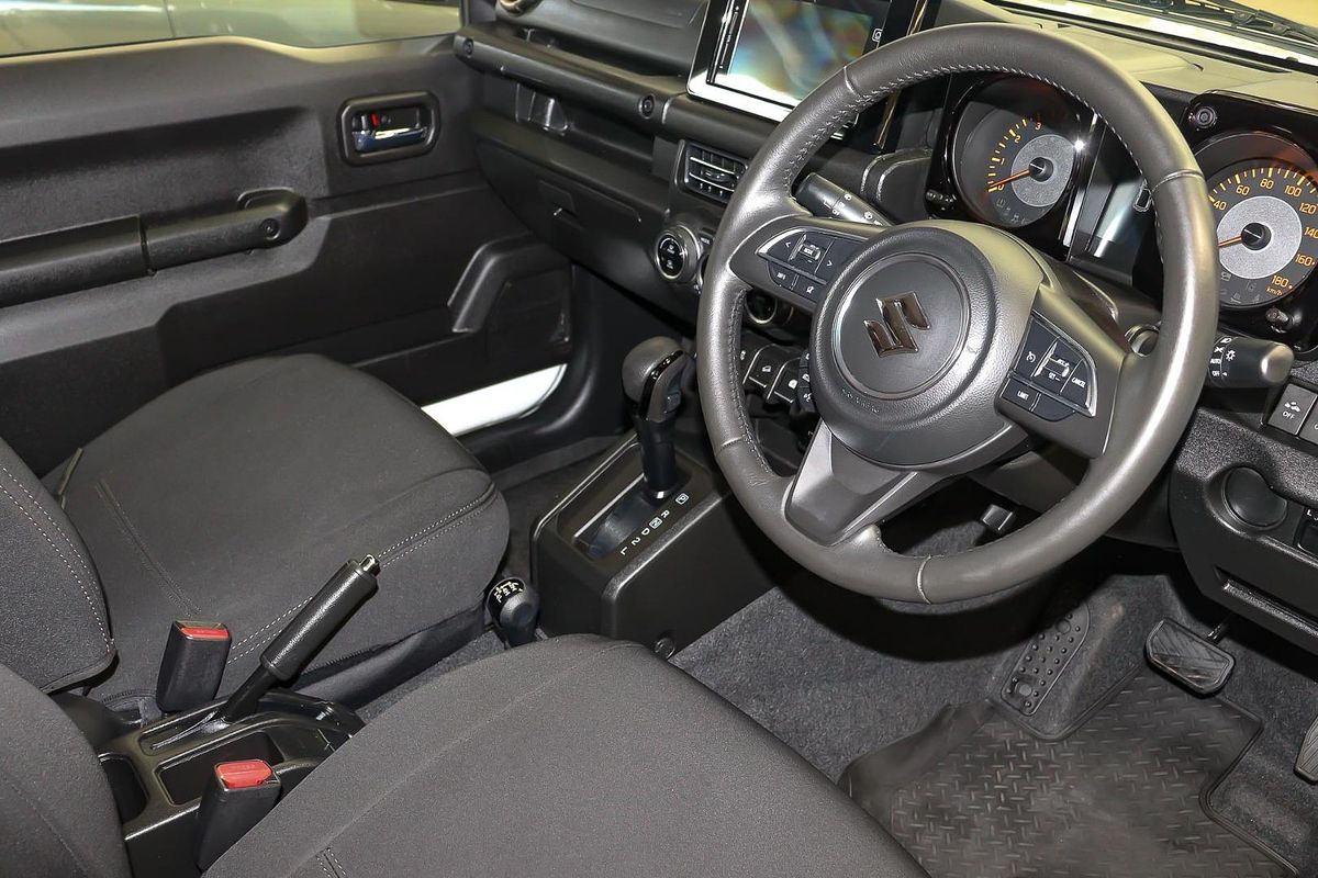 2023 Suzuki Jimny GLX GJ