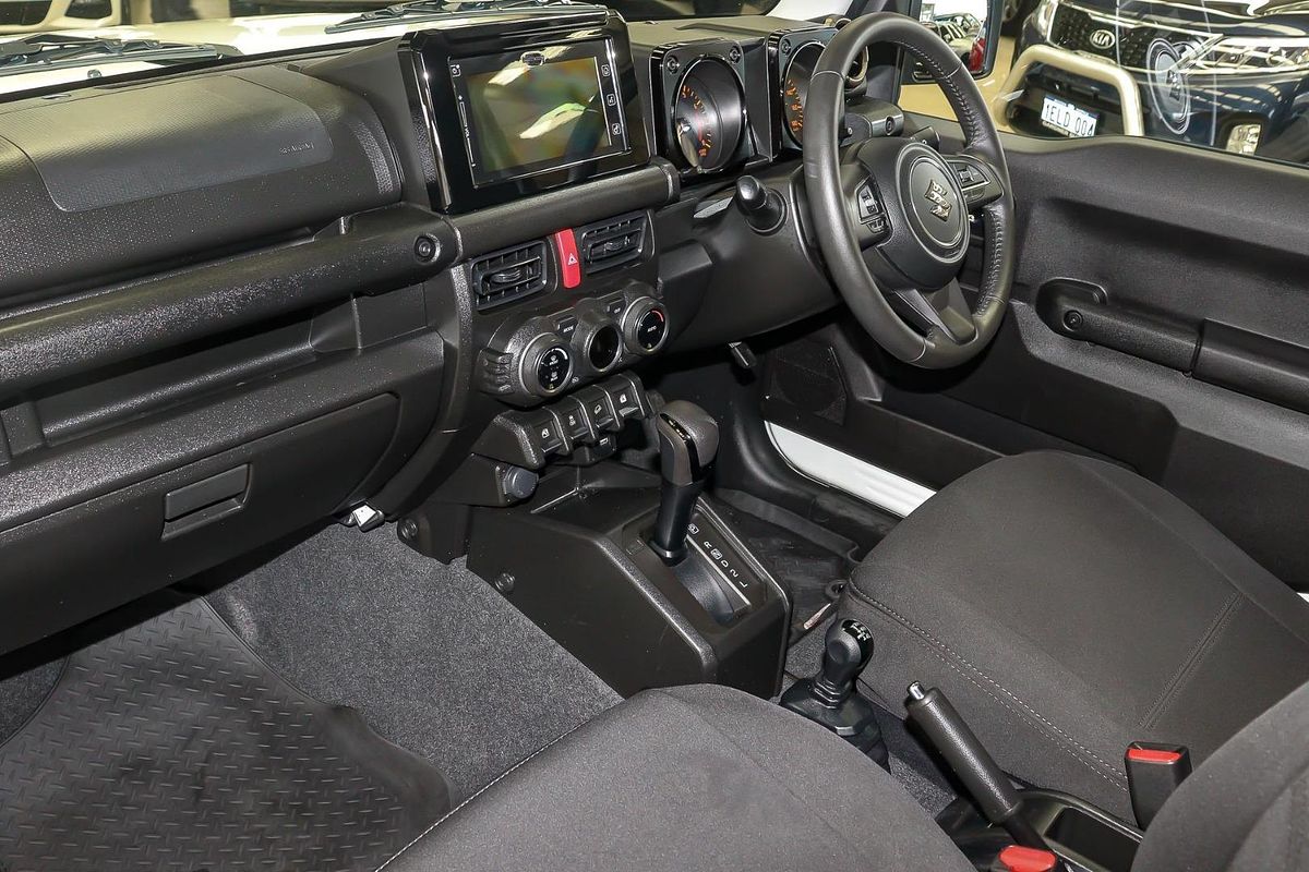 2023 Suzuki Jimny GLX GJ