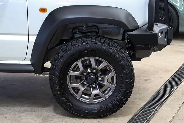 2023 Suzuki Jimny GLX GJ