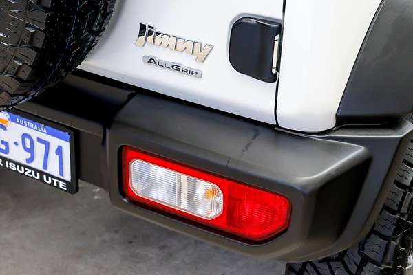 2023 Suzuki Jimny GLX GJ