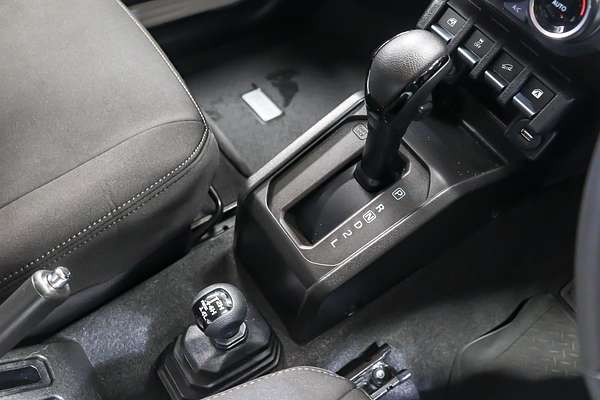 2023 Suzuki Jimny GLX GJ