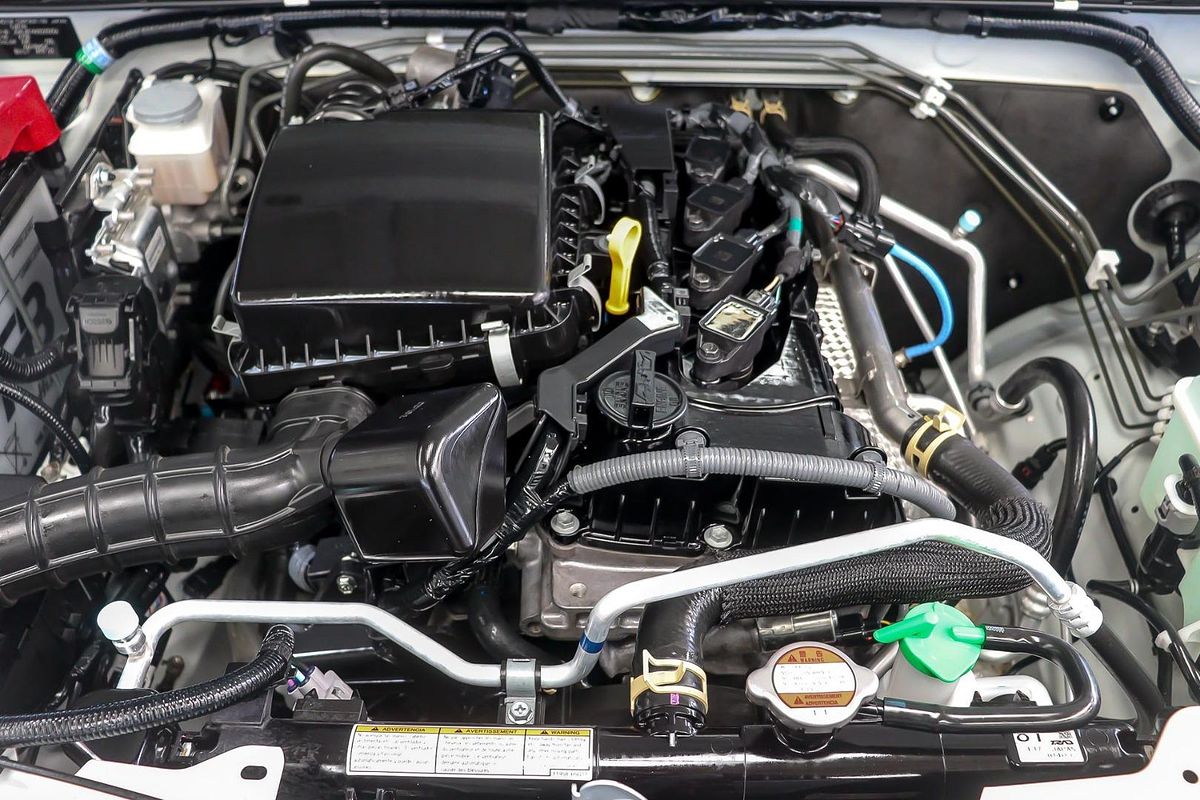 2023 Suzuki Jimny GLX GJ