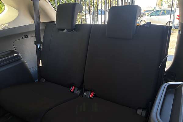 2019 Mitsubishi Outlander ES ZL