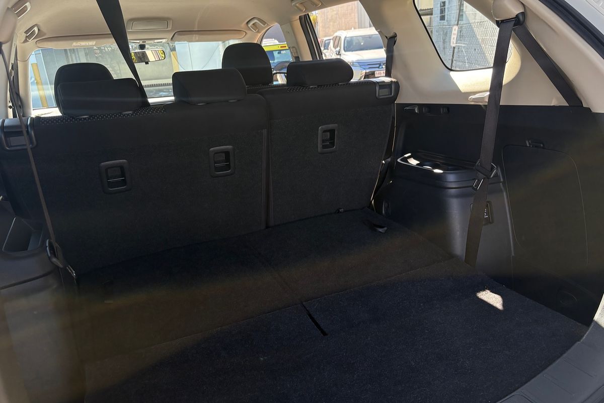 2019 Mitsubishi Outlander ES ZL