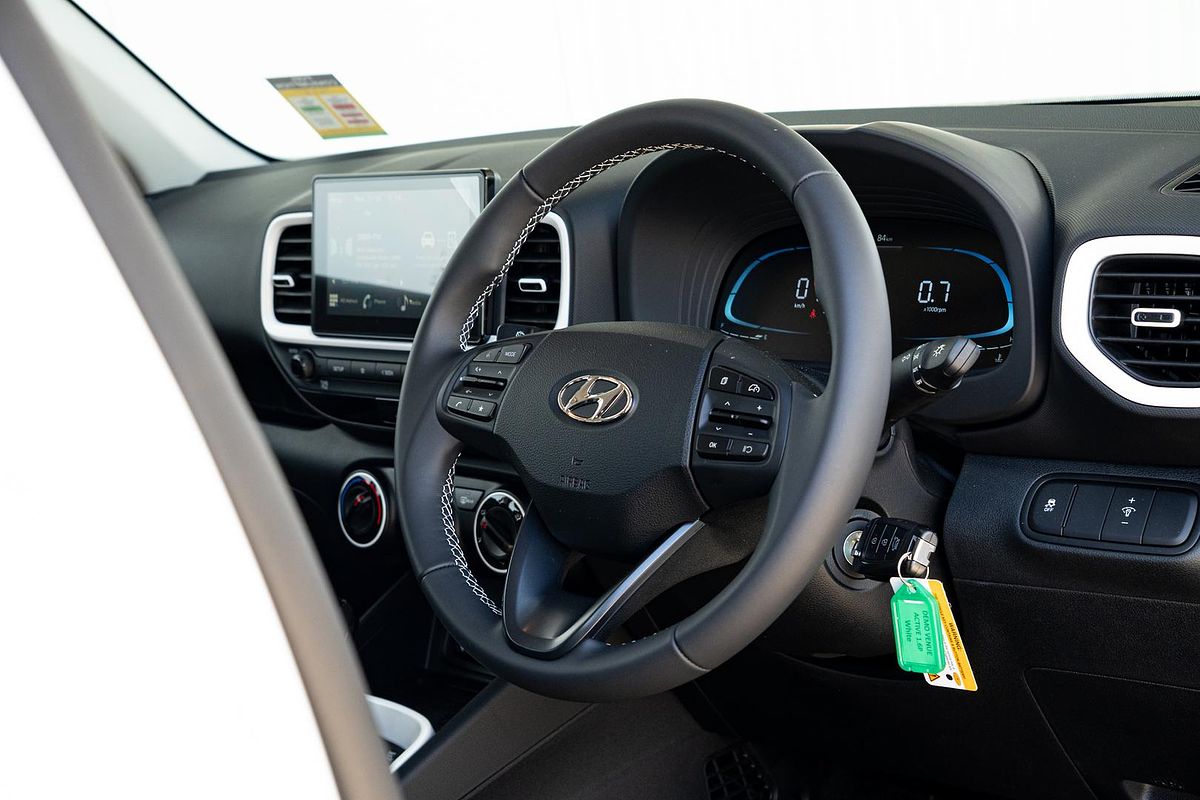 2025 Hyundai Venue Active QX.V5