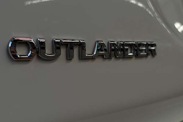 2019 Mitsubishi Outlander ES ZL