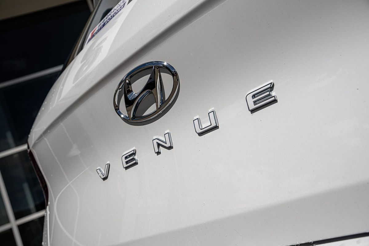 2025 Hyundai Venue Active QX.V5