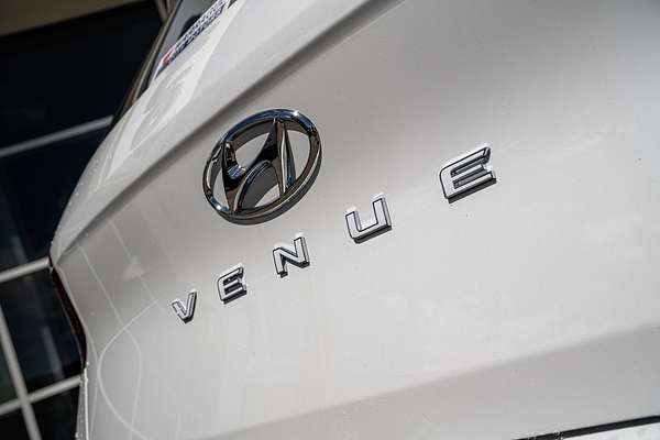 2025 Hyundai Venue Active QX.V5