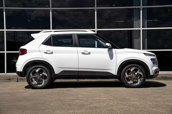 2025 Hyundai Venue Active QX.V5