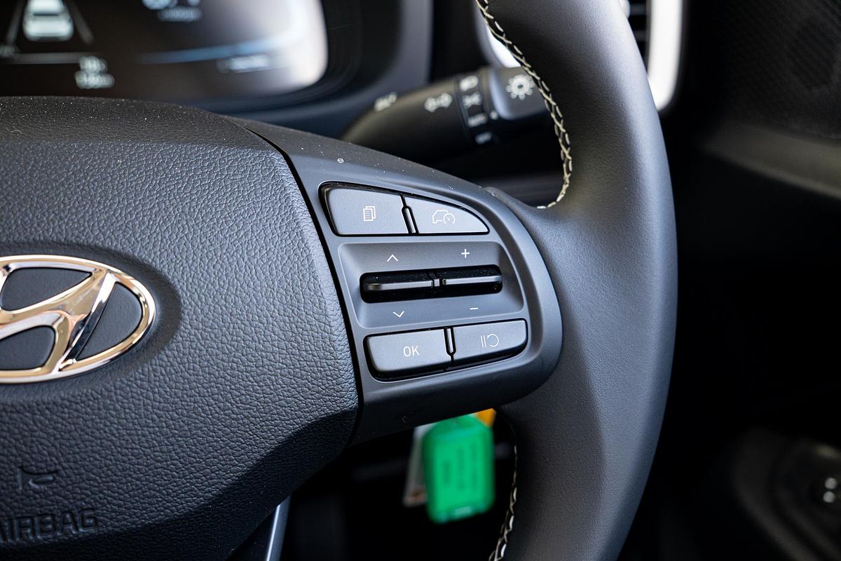 2025 Hyundai Venue Active QX.V5