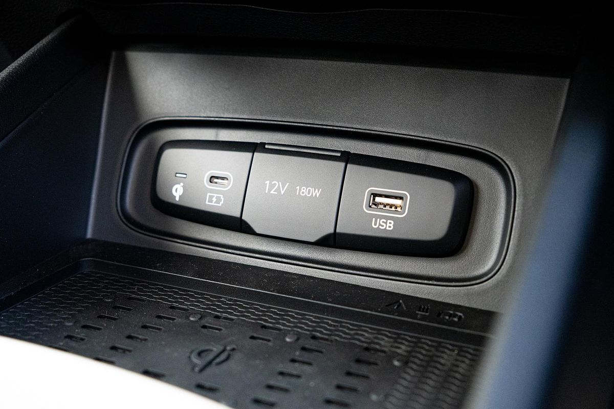 2025 Hyundai Venue Active QX.V5