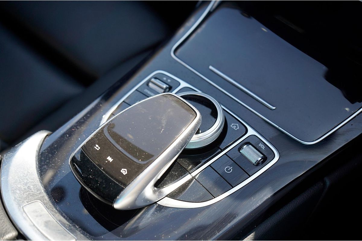 2019 Mercedes-Benz C-Class C200 W205