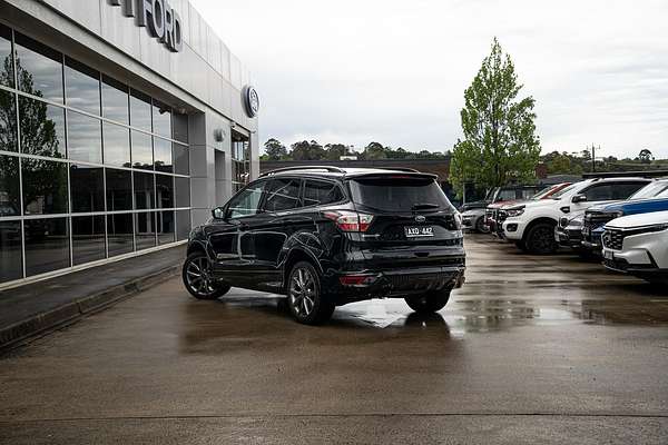 2020 Ford Escape ST-Line ZG