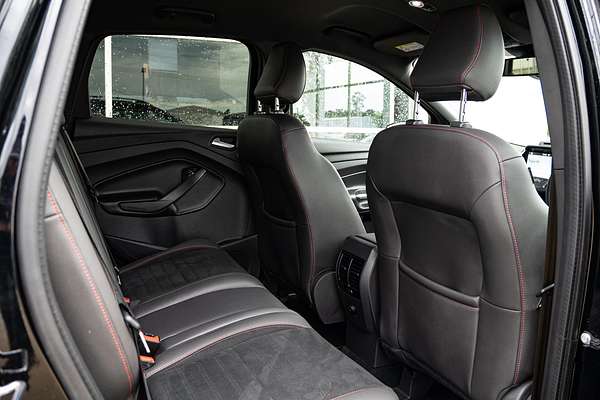 2020 Ford Escape ST-Line ZG
