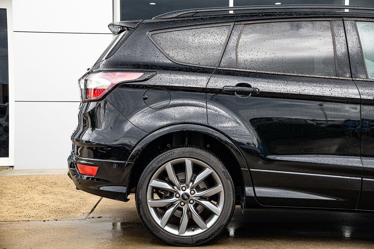 2020 Ford Escape ST-Line ZG