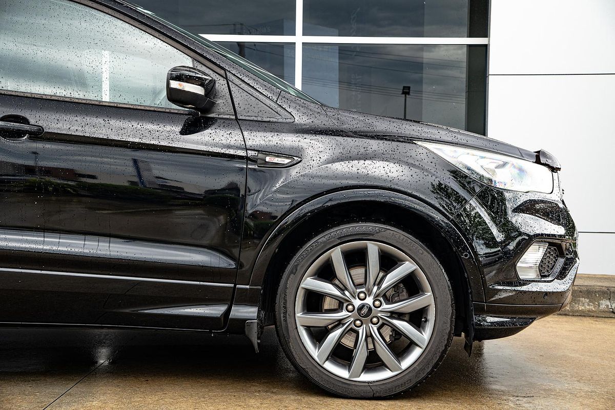 2020 Ford Escape ST-Line ZG