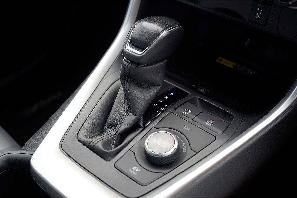 2022 Toyota RAV4 XSE AXAH54R