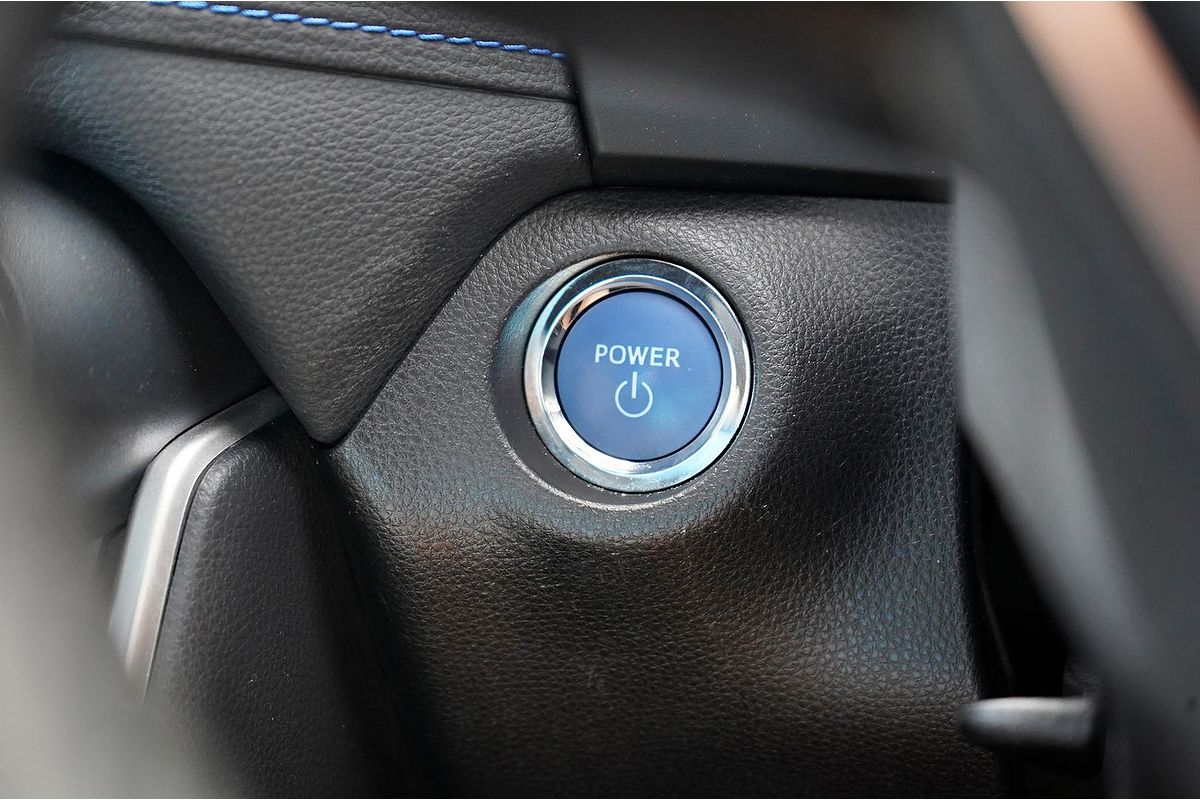 2022 Toyota RAV4 XSE AXAH54R