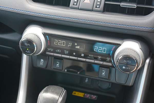 2022 Toyota RAV4 XSE AXAH54R