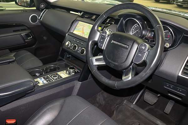 2018 Land Rover Discovery TD6 SE Series 5