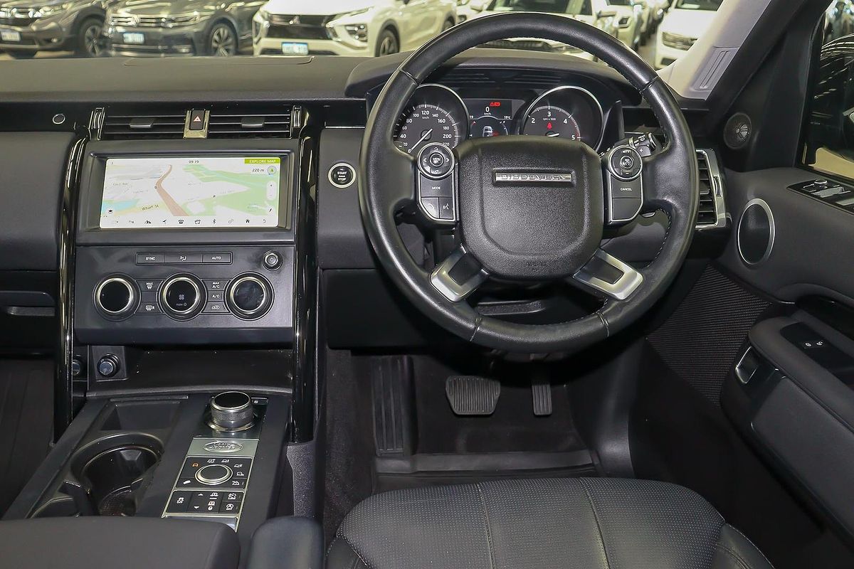 2018 Land Rover Discovery TD6 SE Series 5