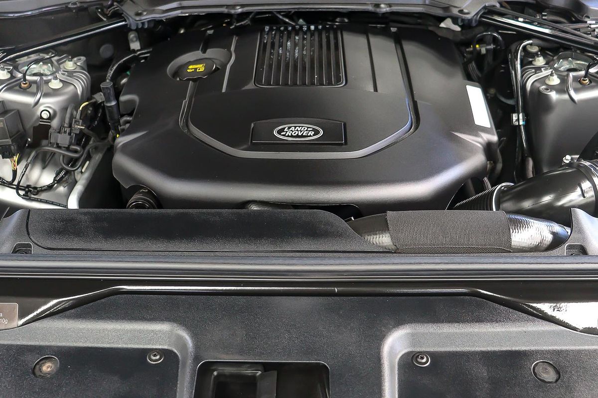 2018 Land Rover Discovery TD6 SE Series 5