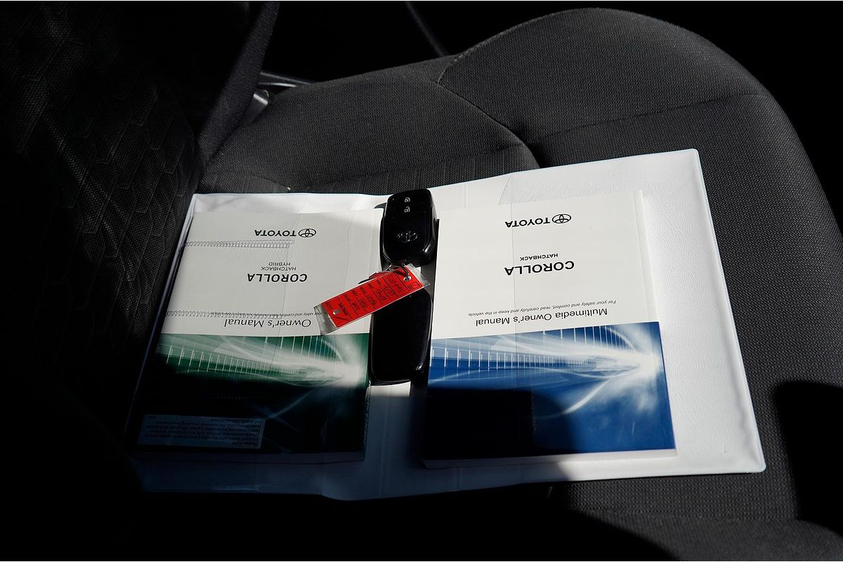 2022 Toyota Corolla Ascent Sport Hybrid ZWE219R