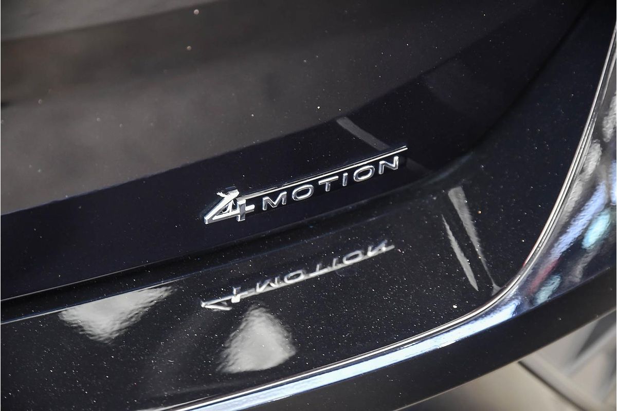 2024 Volkswagen T-Roc 140TSI R-Line D11