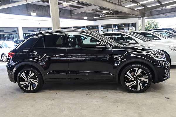 2024 Volkswagen T-Roc 140TSI R-Line D11