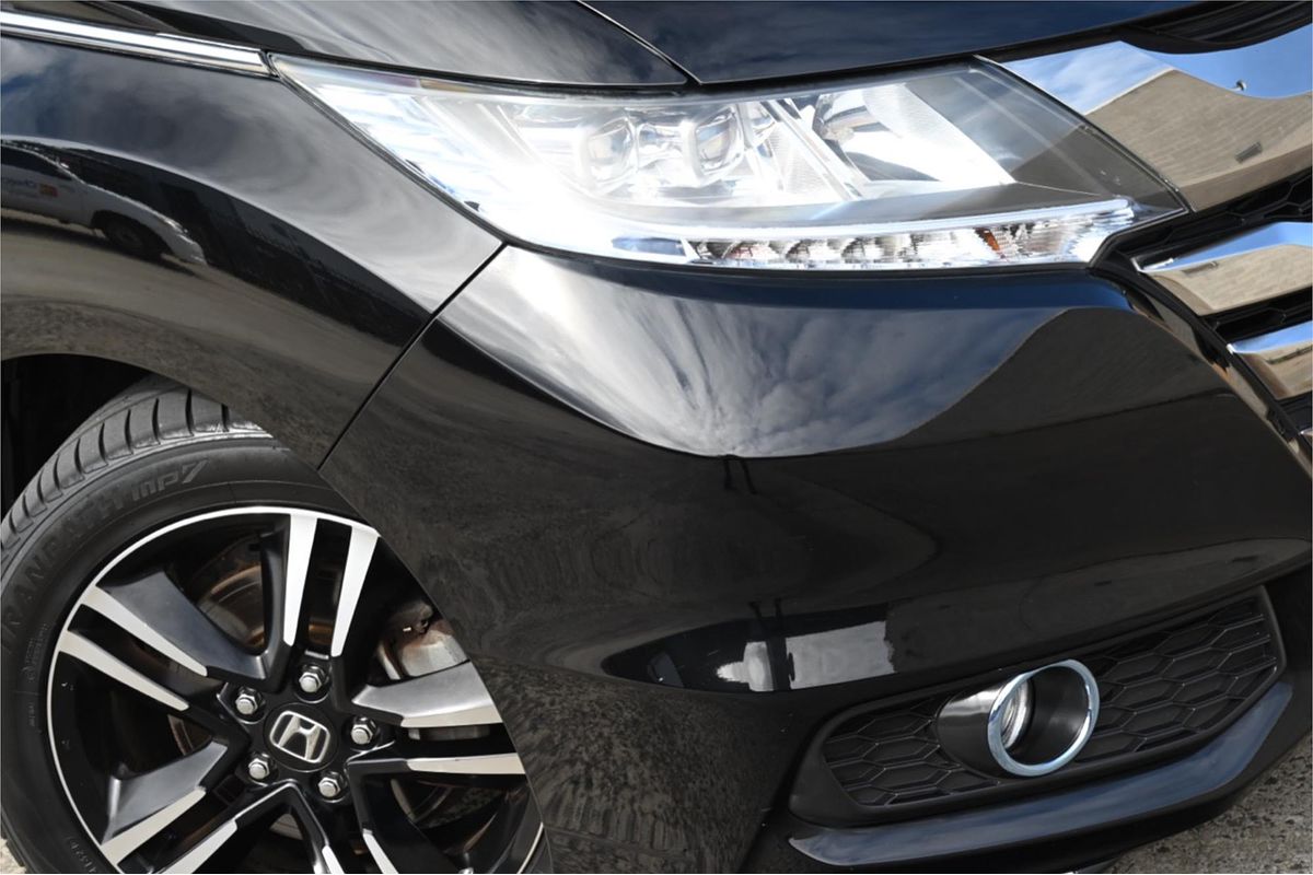 2016 Honda Odyssey HYBRID RC4