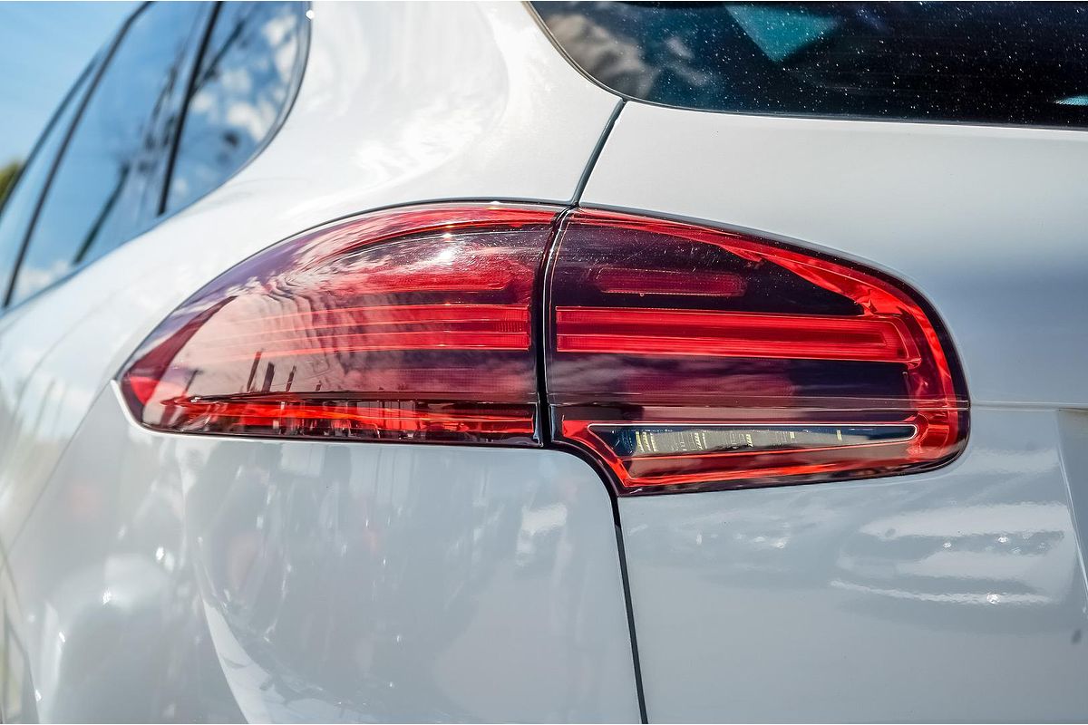 2015 Porsche Cayenne Diesel 92A