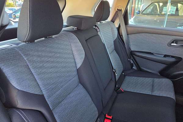 2024 Nissan X-TRAIL ST T33