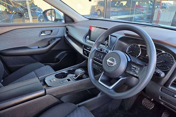 2024 Nissan X-TRAIL ST T33