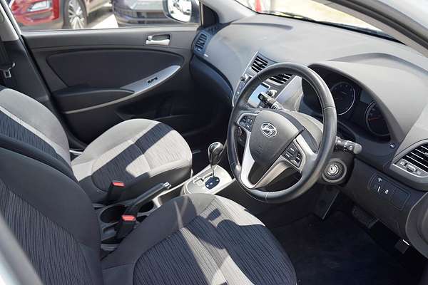 2017 Hyundai Accent Sport RB6