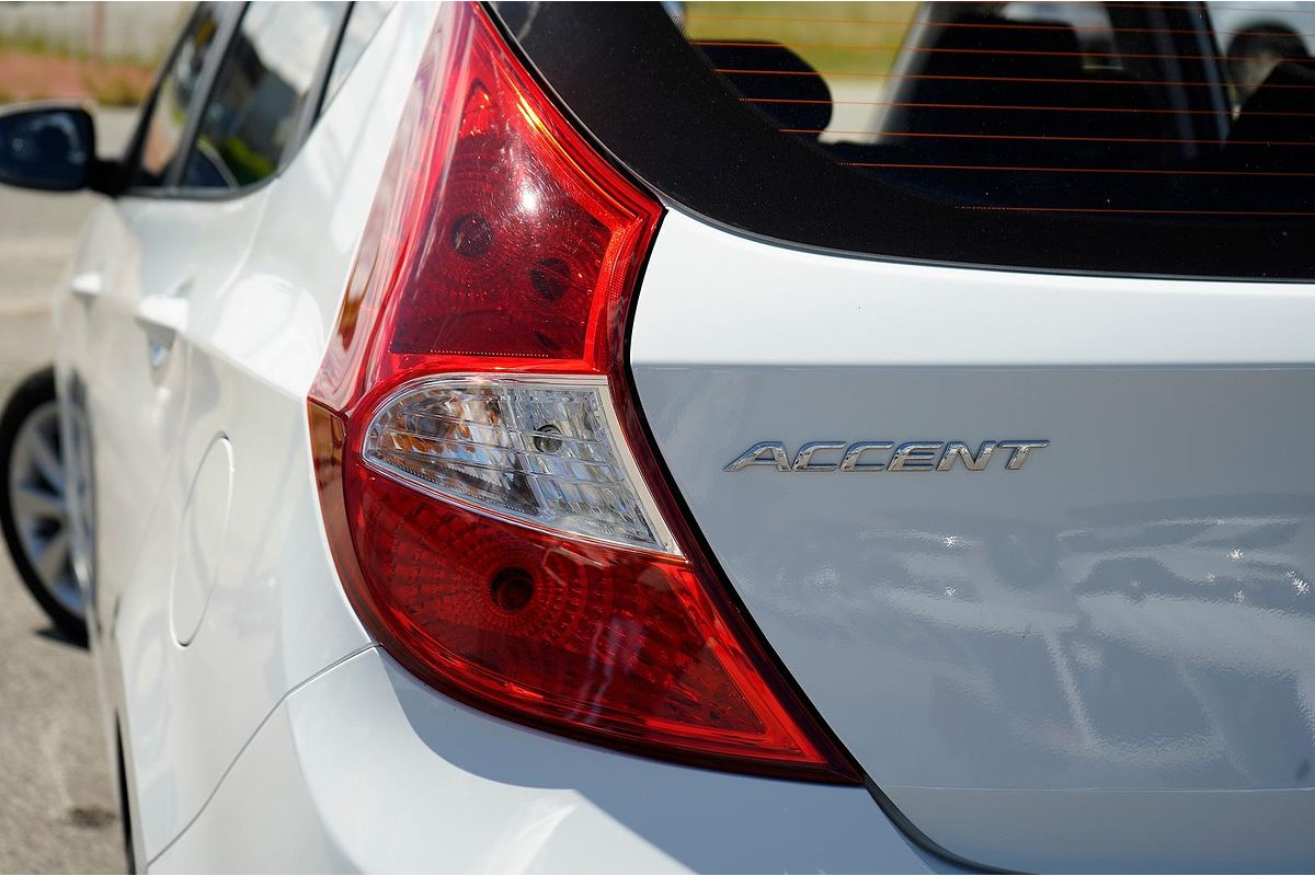 2017 Hyundai Accent Sport RB6