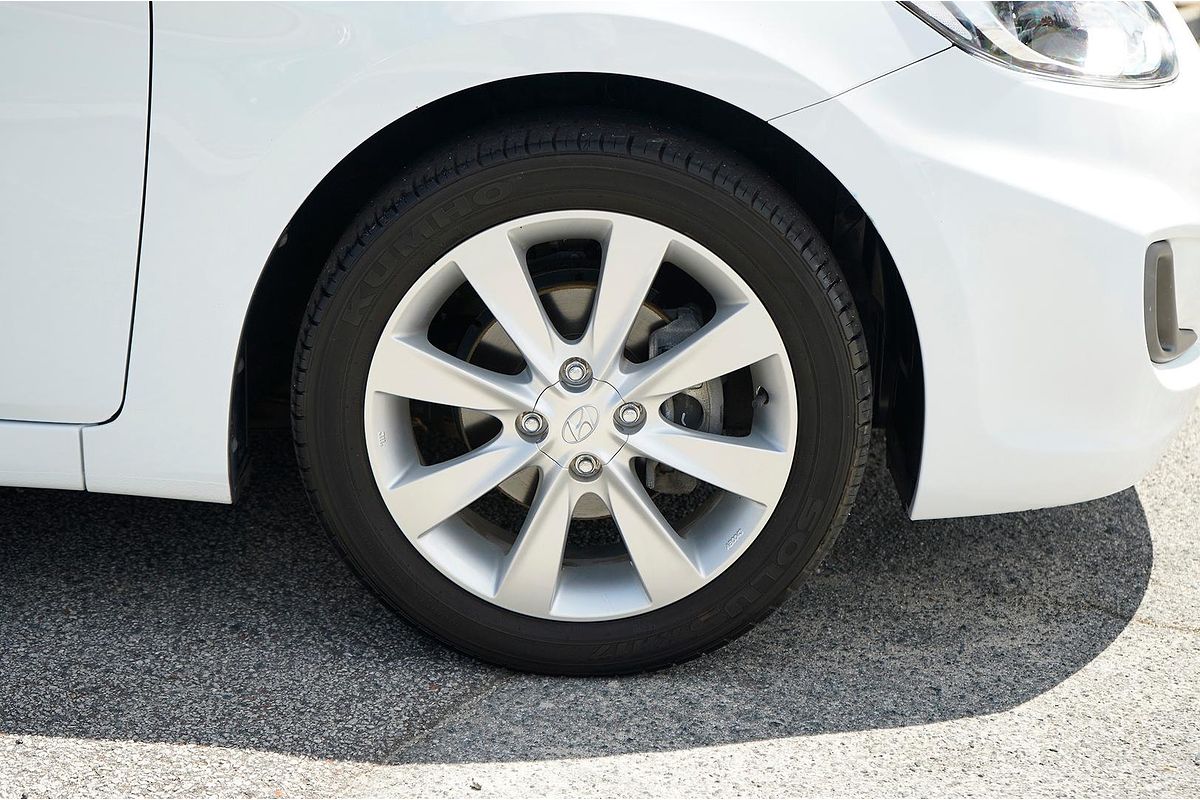 2017 Hyundai Accent Sport RB6
