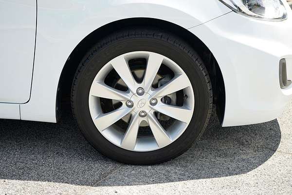 2017 Hyundai Accent Sport RB6